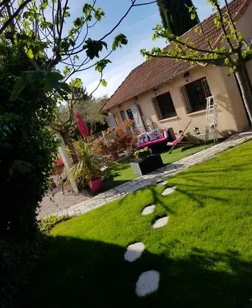 A L'oree Du Pin Bed & Breakfast